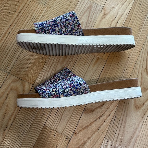 Platform heels - Picture 2 of 2